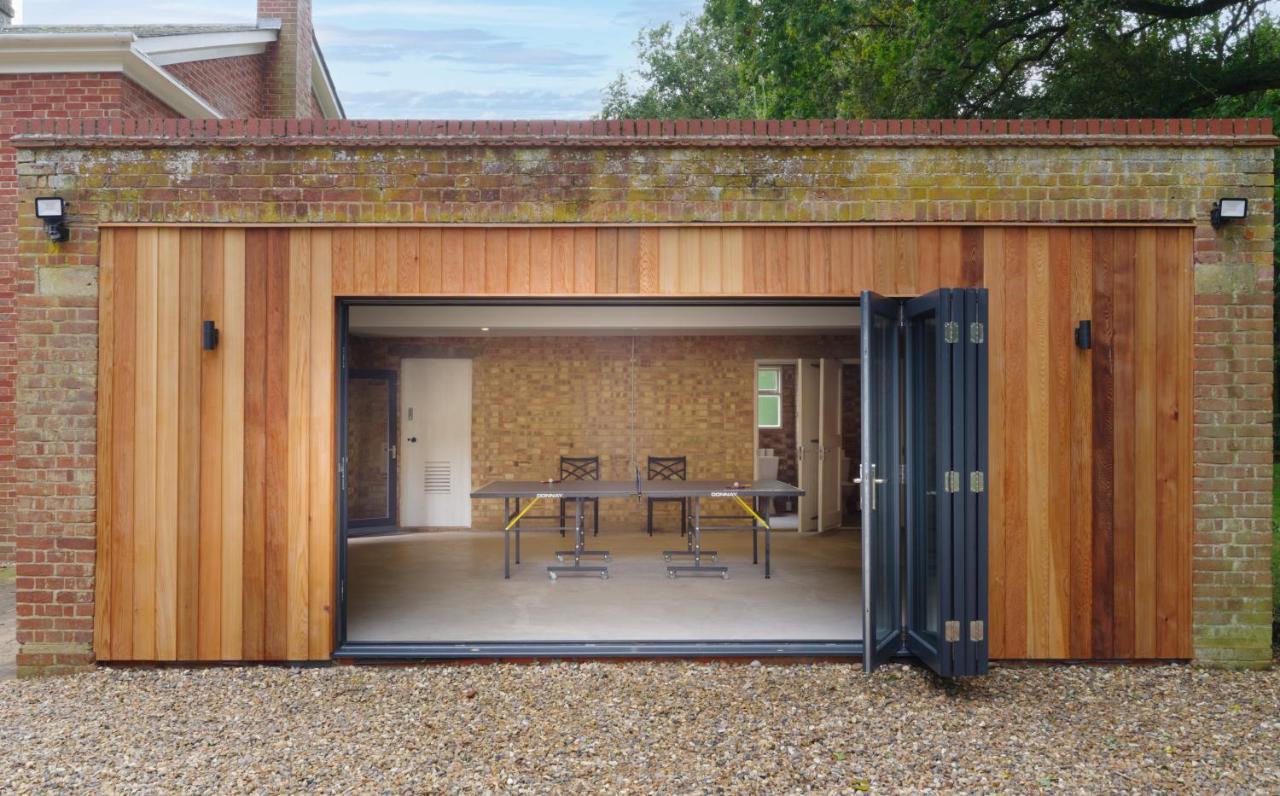 The Walled Garden At Woodhall Estate Hertford Bagian luar foto